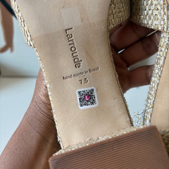 Larroude Flora Woven Raffia Gold Beige Slip On Block Heel Mule Sandals Size 7.5 - Picture 10 of 10